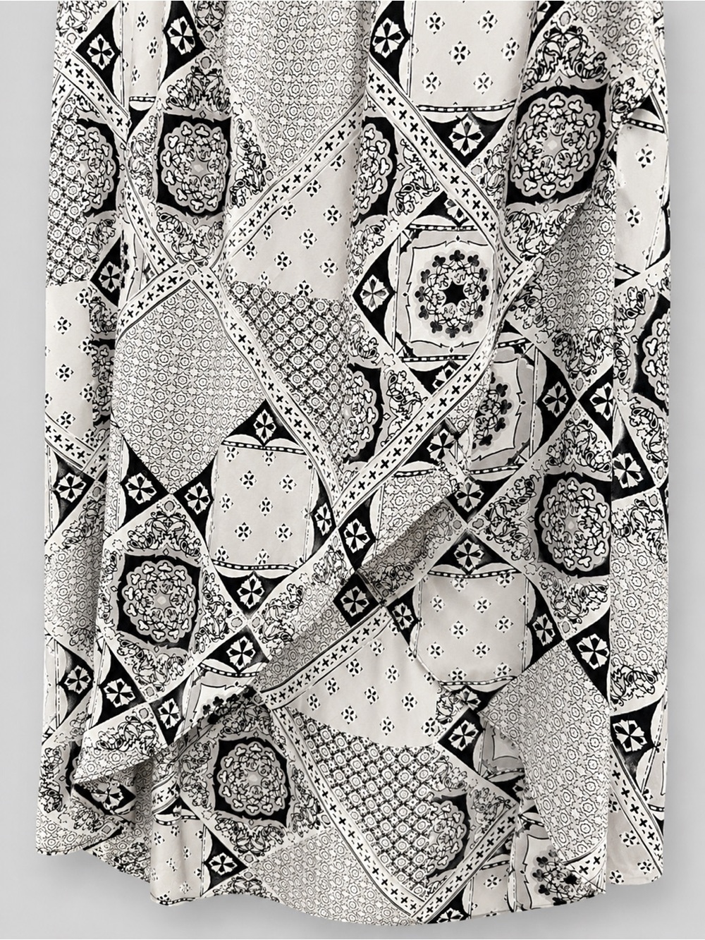Joie Elegant Black and White Patterned Skirt - Picture 3 of 4